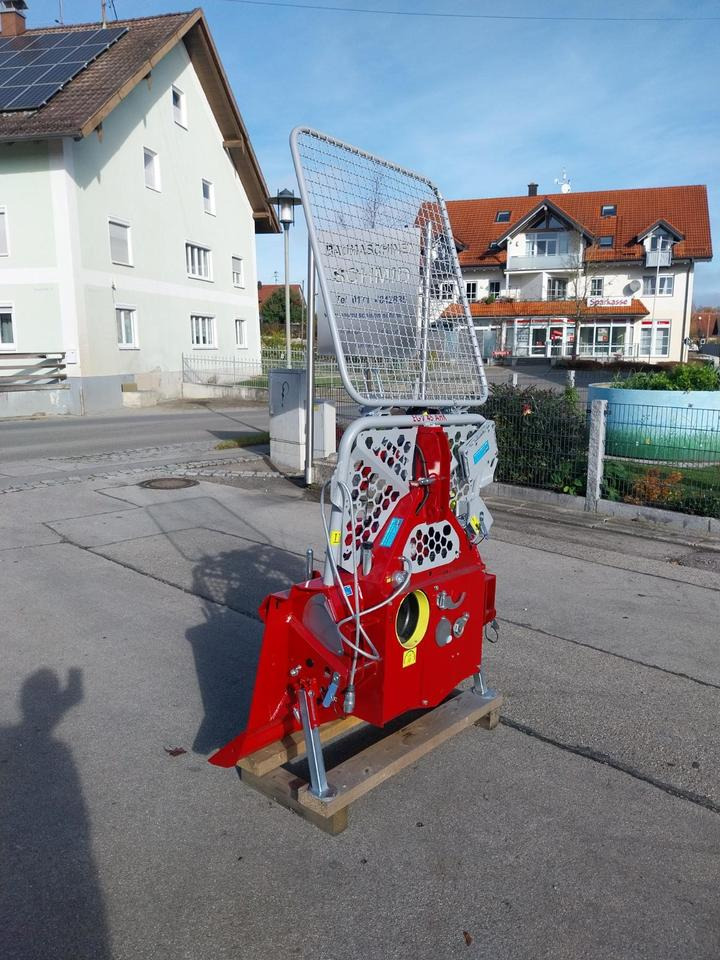 Neue Forstseilwinde Seilwinde Tajfun EGV 45 AHK SG Funk 35 55 65 - Cabrestante para Maquinaria forestal: foto 2 Neue Forstseilwinde Seilwinde Tajfun EGV 45 AHK SG Funk 35 55 65 - Cabrestante para Maquinaria forestal: foto 2