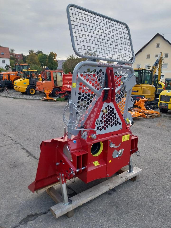 Neue Forstseilwinde Seilwinde Tajfun EGV 65 AHK SG Funk 35 45 55 - Cabrestante para Maquinaria forestal: foto 3 Neue Forstseilwinde Seilwinde Tajfun EGV 65 AHK SG Funk 35 45 55 - Cabrestante para Maquinaria forestal: foto 3