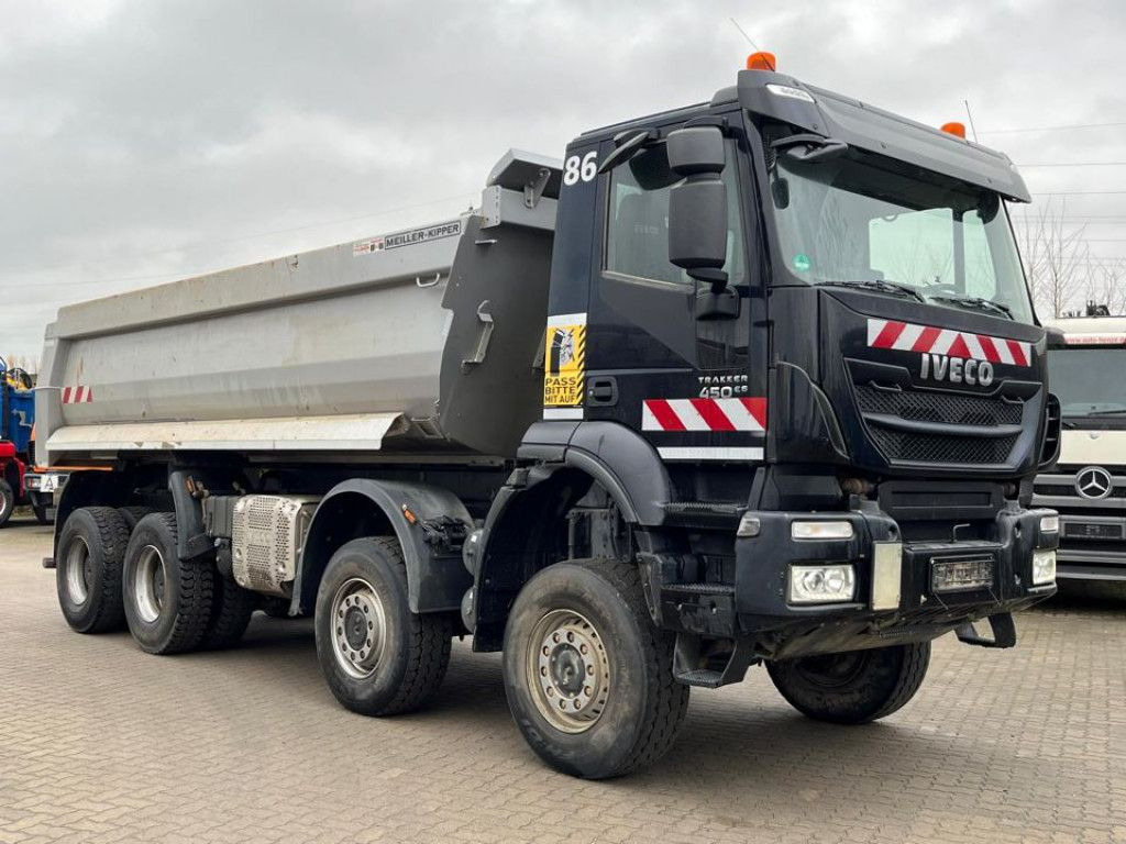 Iveco TRACKER AD450TW 4 Achs Muldenkipper Meiller - Camión volquete: foto 2 Iveco TRACKER AD450TW 4 Achs Muldenkipper Meiller - Camión volquete: foto 2