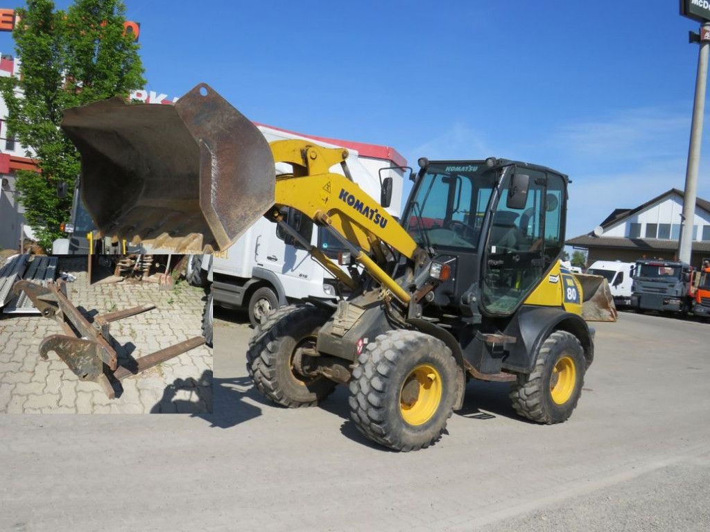 Komatsu Radlader WA 80 - 6 Radlader - Cargadora de ruedas: foto 1 Komatsu Radlader WA 80 - 6 Radlader - Cargadora de ruedas: foto 1