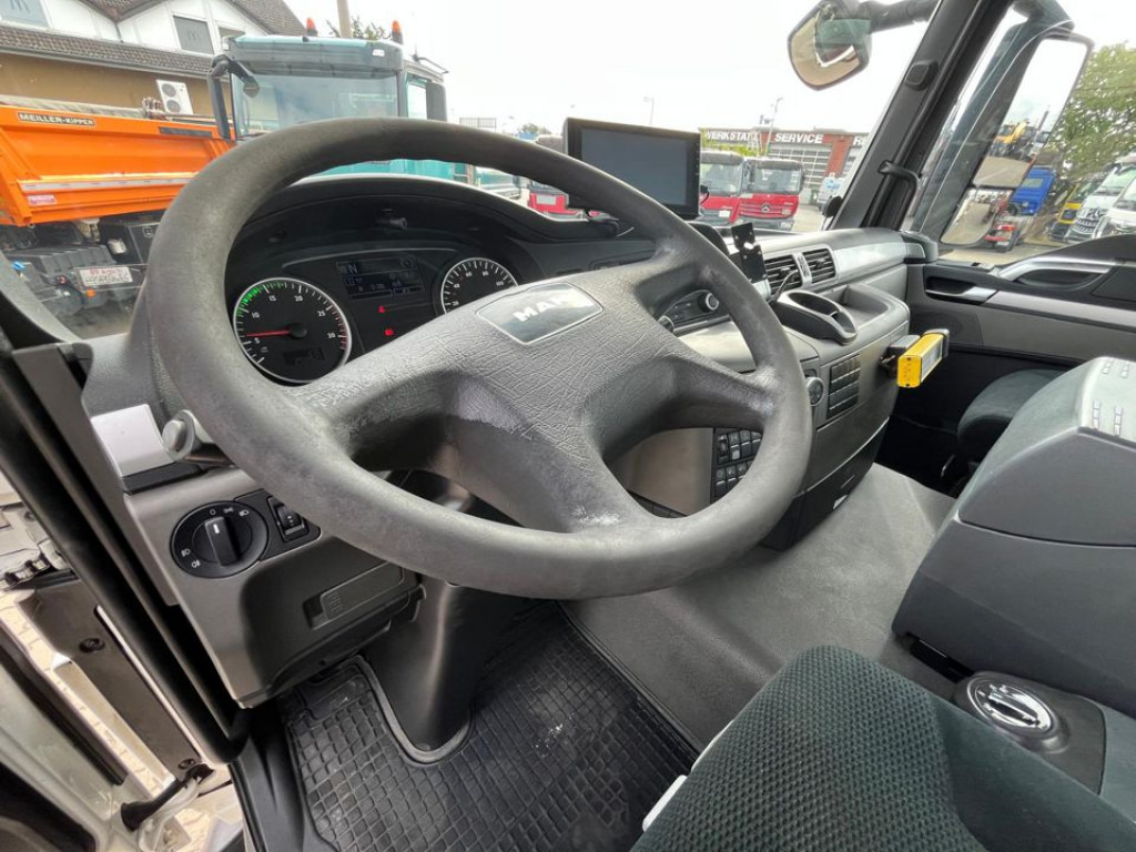 Leasing de MAN TG-S 26.400 6x2 BL Absetzkipper Meiller Funk MAN TG-S 26.400 6x2 BL Absetzkipper Meiller Funk: foto 12 Leasing de MAN TG-S 26.400 6x2 BL Absetzkipper Meiller Funk MAN TG-S 26.400 6x2 BL Absetzkipper Meiller Funk: foto 12