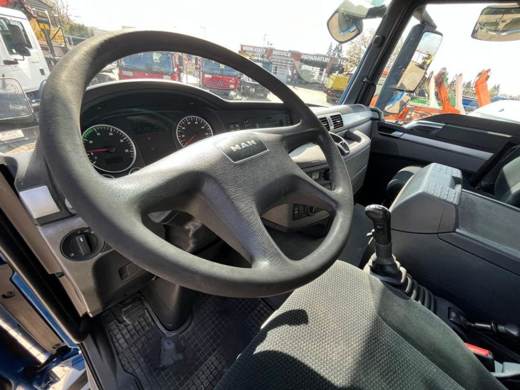 MAN TG-S 26.440 6x6 3-Achs Allradkipper Bordmatik Sc - Camión volquete: foto 5 MAN TG-S 26.440 6x6 3-Achs Allradkipper Bordmatik Sc - Camión volquete: foto 5