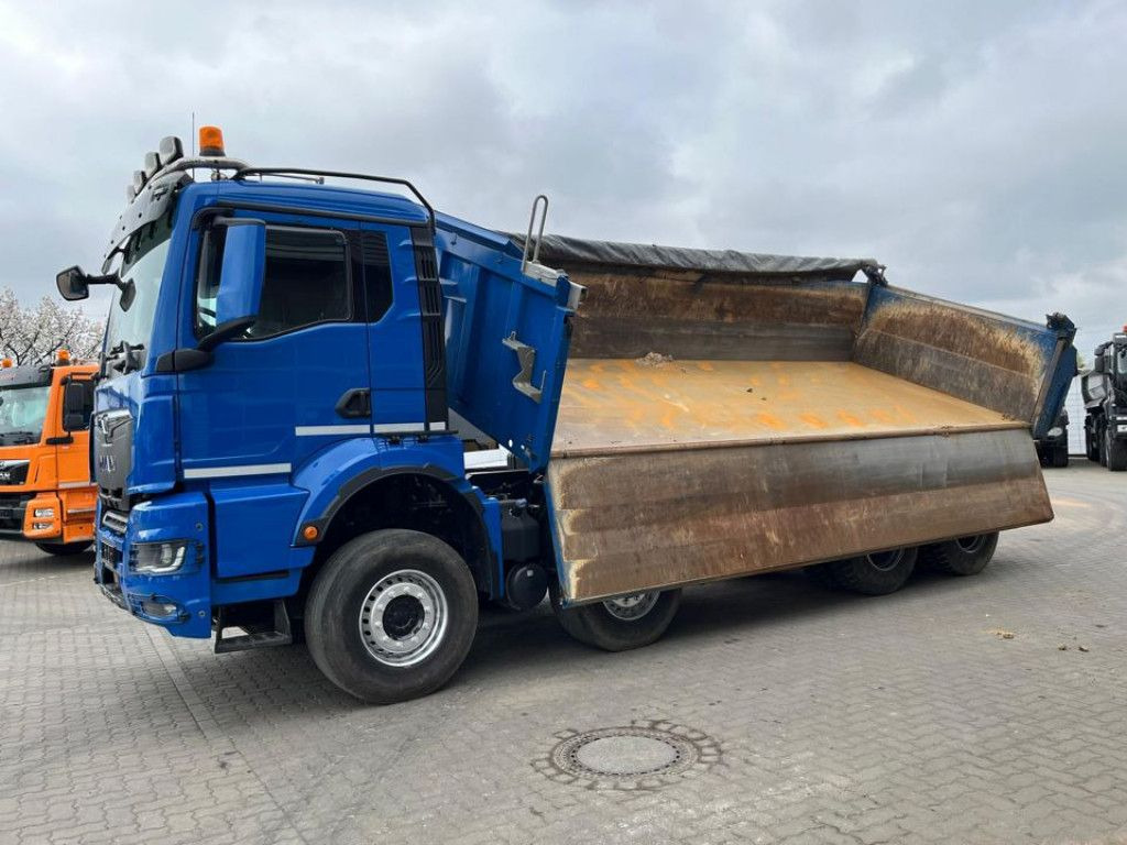 MAN TG-S 35.510 8x4 BB 4-Achs Kipper Bordmatik nur 1 - Camión volquete: foto 3 MAN TG-S 35.510 8x4 BB 4-Achs Kipper Bordmatik nur 1 - Camión volquete: foto 3