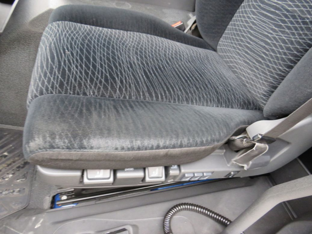 MERCEDES-BENZ Atego 1224 L  Pritsche LBW LBW 1.5to - Camión lona: foto 2 MERCEDES-BENZ Atego 1224 L  Pritsche LBW LBW 1.5to - Camión lona: foto 2