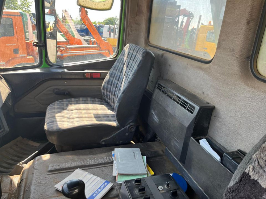 MERCEDES-BENZ SK 3535 AK 8x8 4 Achs Muldenkipper Meiller Deutsch - Camión volquete: foto 2 MERCEDES-BENZ SK 3535 AK 8x8 4 Achs Muldenkipper Meiller Deutsch - Camión volquete: foto 2