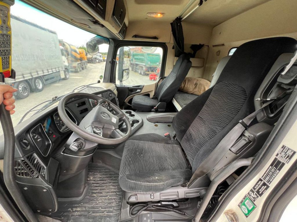 Mercedes-Benz Actros 2543 L 6x2 Abrollkipper MeillerLenk/Lift - Camión multibasculante: foto 5 Mercedes-Benz Actros 2543 L 6x2 Abrollkipper MeillerLenk/Lift - Camión multibasculante: foto 5