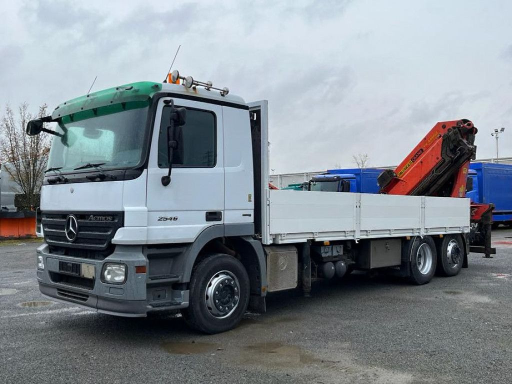 Mercedes-Benz Actros 2546 L 6x2 Pritsche Heckkran Palfinger P - Camión caja abierta, Camión grúa: foto 3 Mercedes-Benz Actros 2546 L 6x2 Pritsche Heckkran Palfinger P - Camión caja abierta, Camión grúa: foto 3
