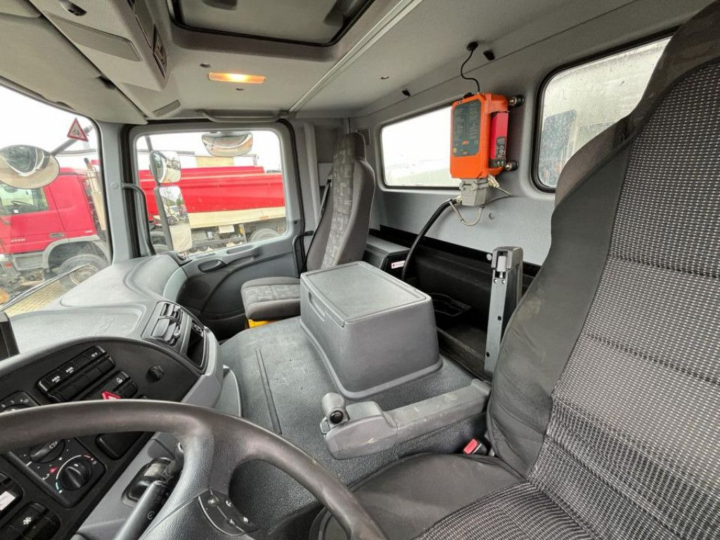 Bomba de hormigón Mercedes-Benz Actros 3241 B 8x4  Betonpumpe Putzmeister 42m: foto 14
