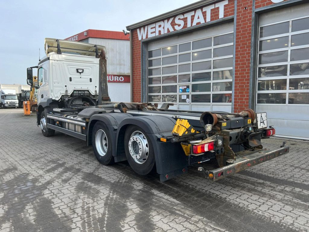 Mercedes-Benz Actros neu 2543 L 6x2 Abrollkipper Meiller Funk - Camión multibasculante: foto 3 Mercedes-Benz Actros neu 2543 L 6x2 Abrollkipper Meiller Funk - Camión multibasculante: foto 3