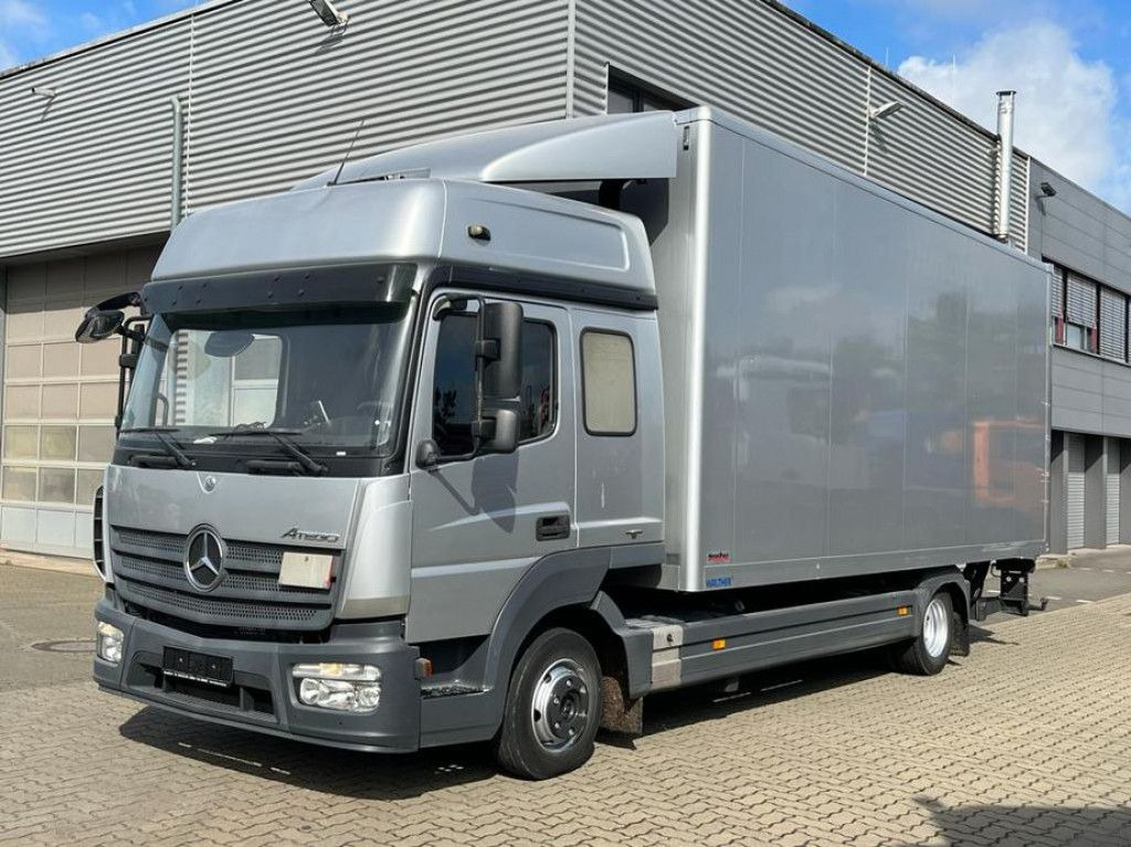 Furgoneta caja cerrada Mercedes-Benz Atego 818 L Möbelkoffer LBW Möbelkoffer gr.Fhs+S: foto 1