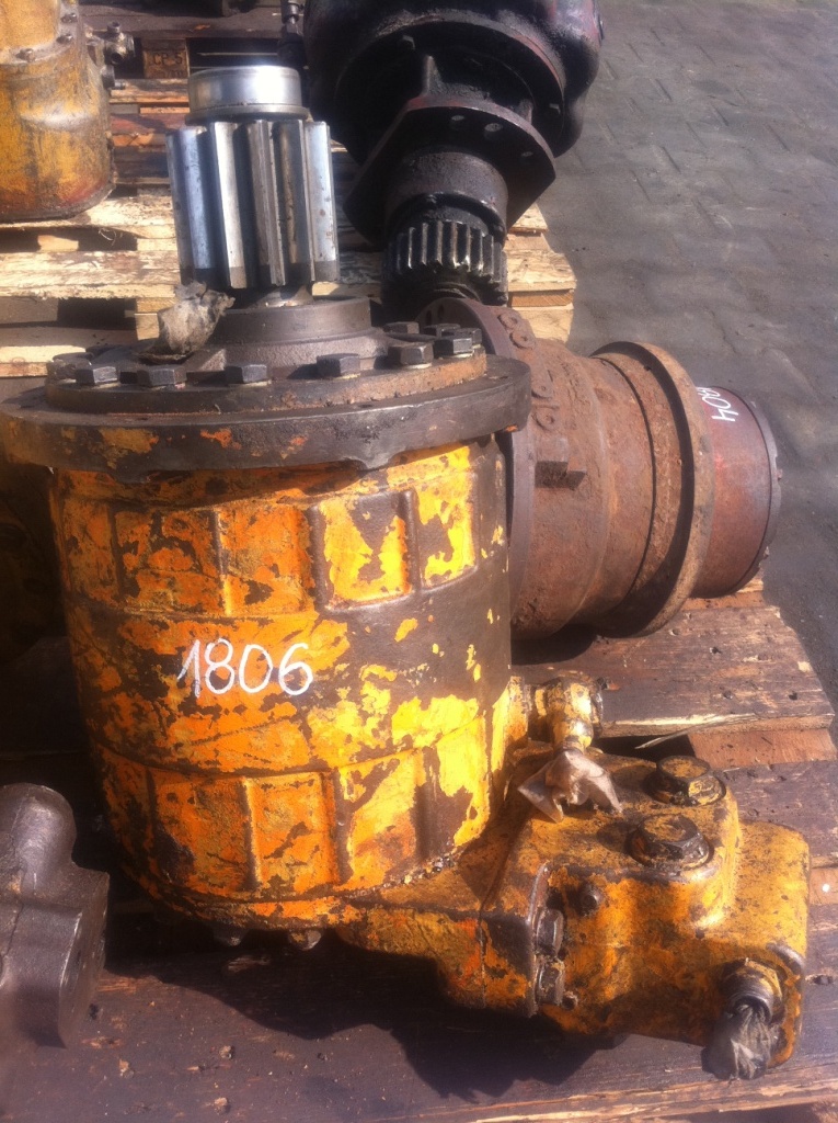 KOMATSU 1507-1SFGG50 52527022 - Motor hidráulico para Maquinaria de construcción: foto 1 KOMATSU 1507-1SFGG50 52527022 - Motor hidráulico para Maquinaria de construcción: foto 1