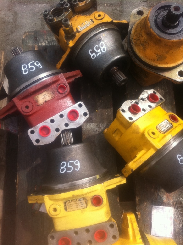 LIEBHERR FMF45 - Motor hidráulico para Maquinaria de construcción: foto 1 LIEBHERR FMF45 - Motor hidráulico para Maquinaria de construcción: foto 1