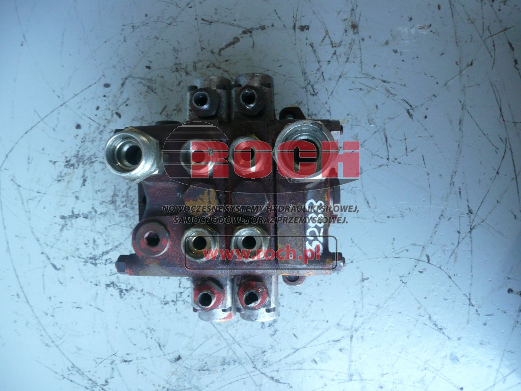 REXROTH ROZDZIELACZ DO HYUNDAI 130-3 ROBEX - 2 SEKCYJNY - Válvula hidráulica: foto 1 REXROTH ROZDZIELACZ DO HYUNDAI 130-3 ROBEX - 2 SEKCYJNY - Válvula hidráulica: foto 1