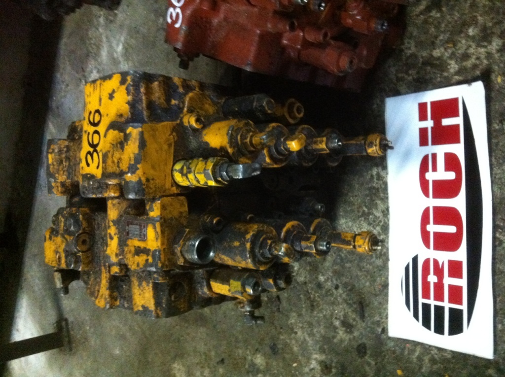 SHIBAURA UX28-5 - 7 SEKCYJNY - Válvula hidráulica para Maquinaria de construcción: foto 1 SHIBAURA UX28-5 - 7 SEKCYJNY - Válvula hidráulica para Maquinaria de construcción: foto 1