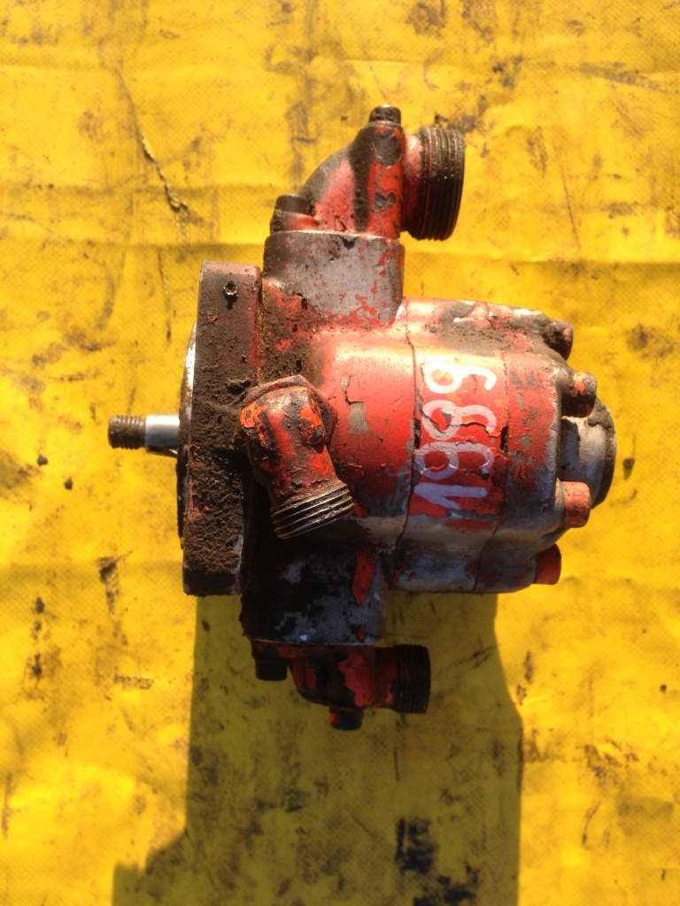 SPERRY VICKERS GMC2-12-H10F-10-R - Motor hidráulico para Maquinaria de construcción: foto 1 SPERRY VICKERS GMC2-12-H10F-10-R - Motor hidráulico para Maquinaria de construcción: foto 1