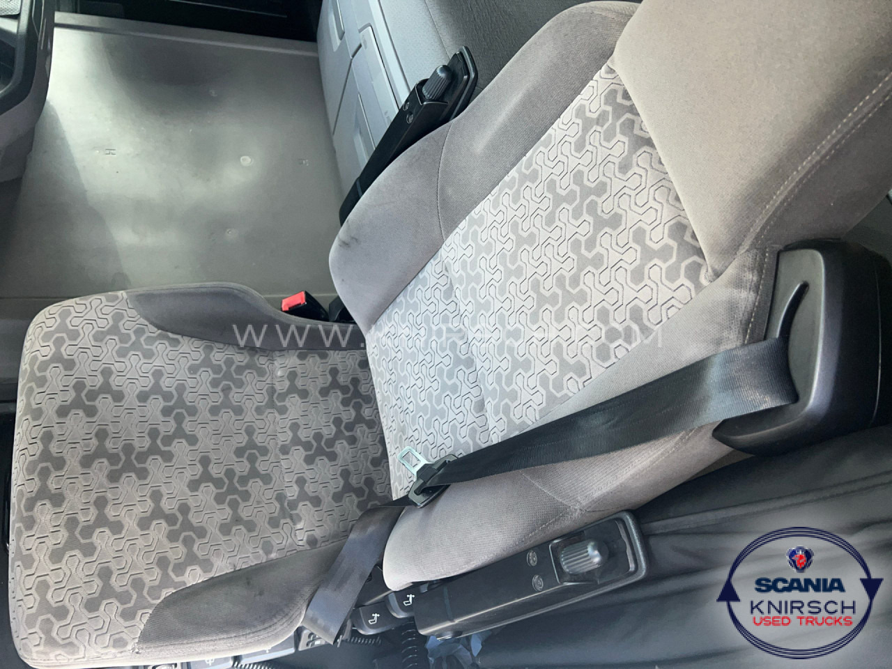 SCANIA R 410 A4x2NA   LNG-GAS - Cabeza tractora: foto 4 SCANIA R 410 A4x2NA   LNG-GAS - Cabeza tractora: foto 4