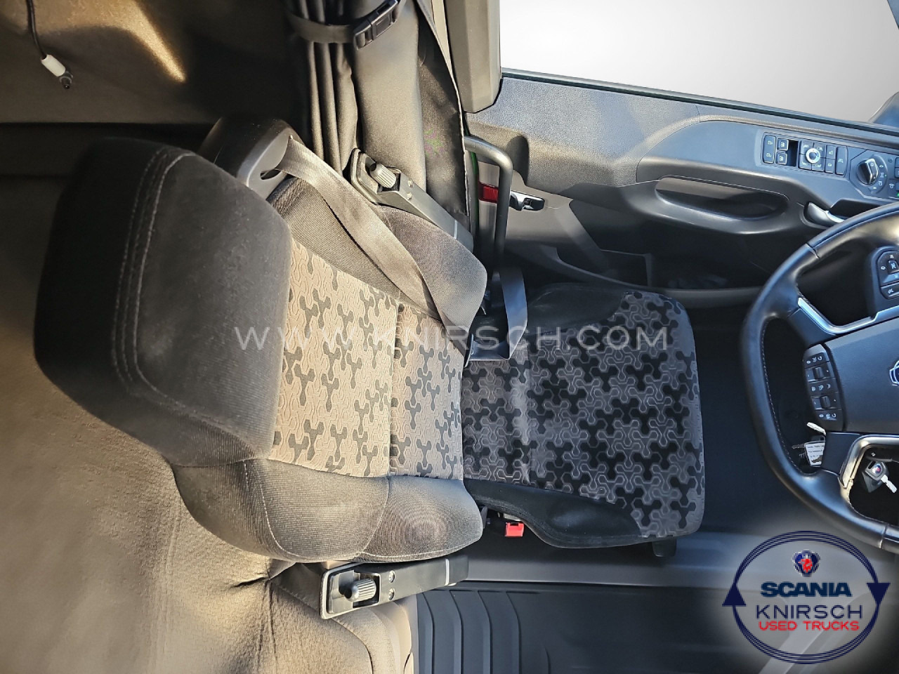 SCANIA R 450 A4x2LA Retarder Standklima - Cabeza tractora: foto 4 SCANIA R 450 A4x2LA Retarder Standklima - Cabeza tractora: foto 4