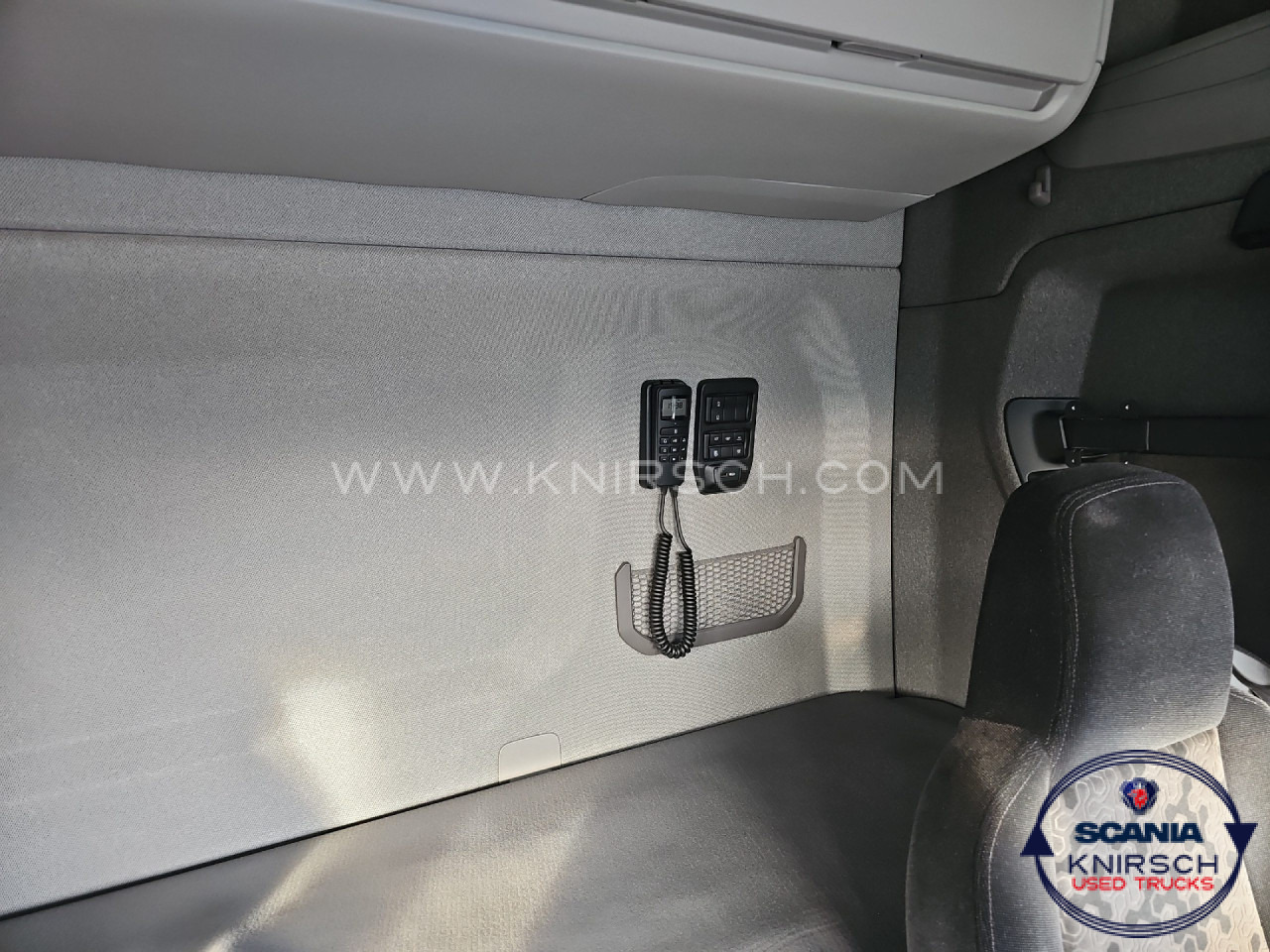 SCANIA R 450 A4x2LA Retarder Standklima - Cabeza tractora: foto 3 SCANIA R 450 A4x2LA Retarder Standklima - Cabeza tractora: foto 3