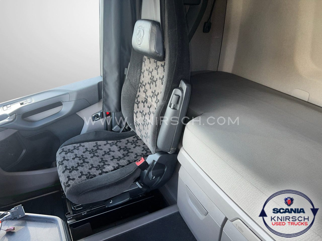 SCANIA R450A4x2LA - Cabeza tractora: foto 5 SCANIA R450A4x2LA - Cabeza tractora: foto 5