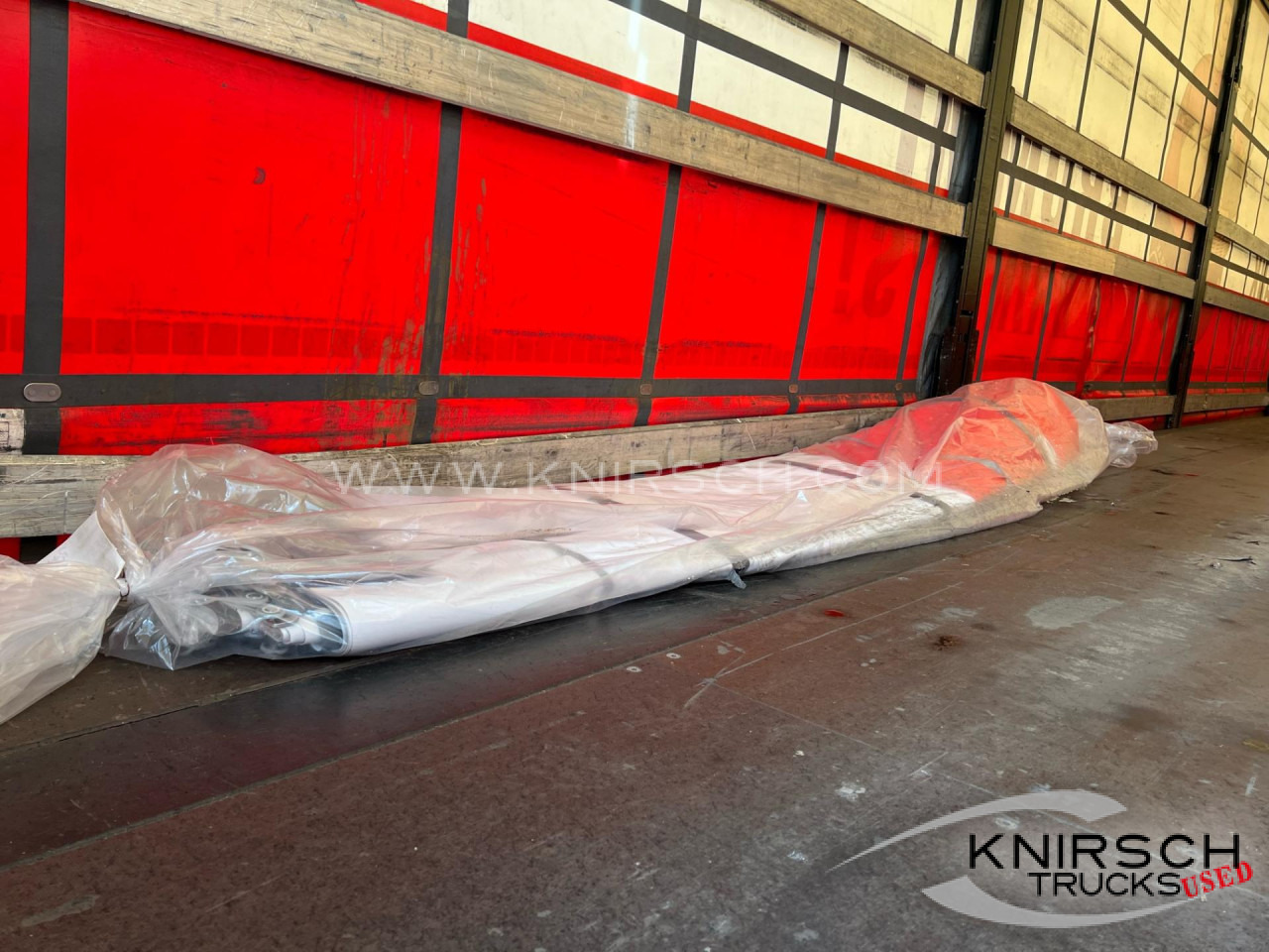 KRONE Profiliner SD Code XL Plane neu - Semirremolque lona: foto 3 KRONE Profiliner SD Code XL Plane neu - Semirremolque lona: foto 3