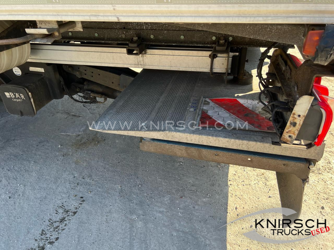 SCHMITZ SKO 24 Doppelstock, LBW 2000 kg, Liftachse - Semirremolque isotérmico: foto 3 SCHMITZ SKO 24 Doppelstock, LBW 2000 kg, Liftachse - Semirremolque isotérmico: foto 3