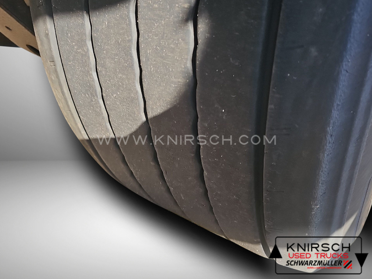 SCHWARZMUELLER J-3A-80 Plateausattel - Remolque plataforma/ Caja abierta: foto 5 SCHWARZMUELLER J-3A-80 Plateausattel - Remolque plataforma/ Caja abierta: foto 5