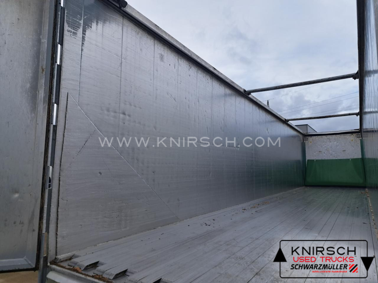 SCHWARZMUELLER Schubboden 91 cbm, Rollplane - Semirremolque piso movil: foto 5 SCHWARZMUELLER Schubboden 91 cbm, Rollplane - Semirremolque piso movil: foto 5