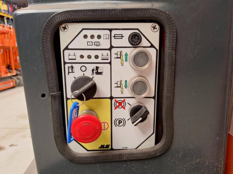 Plataforma de mástil vertical JLG Toucan Duo: foto 6 Plataforma de mástil vertical JLG Toucan Duo: foto 6