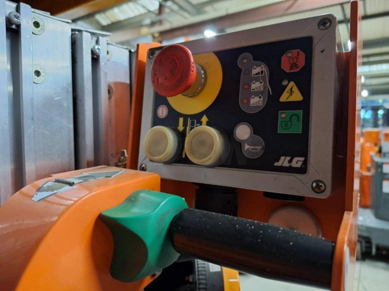 JLG Toucan Duo - Plataforma de mástil vertical: foto 3 JLG Toucan Duo - Plataforma de mástil vertical: foto 3