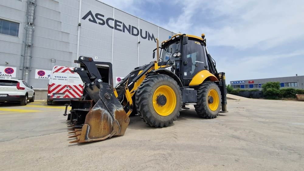 MST M644 PLUS - Retroexcavadora: foto 4 MST M644 PLUS - Retroexcavadora: foto 4