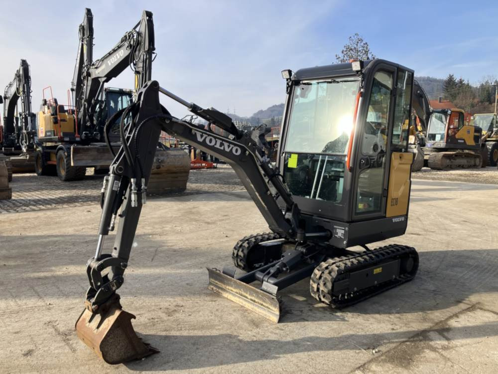 Volvo EC18E Electric - Miniexcavadora: foto 4 Volvo EC18E Electric - Miniexcavadora: foto 4