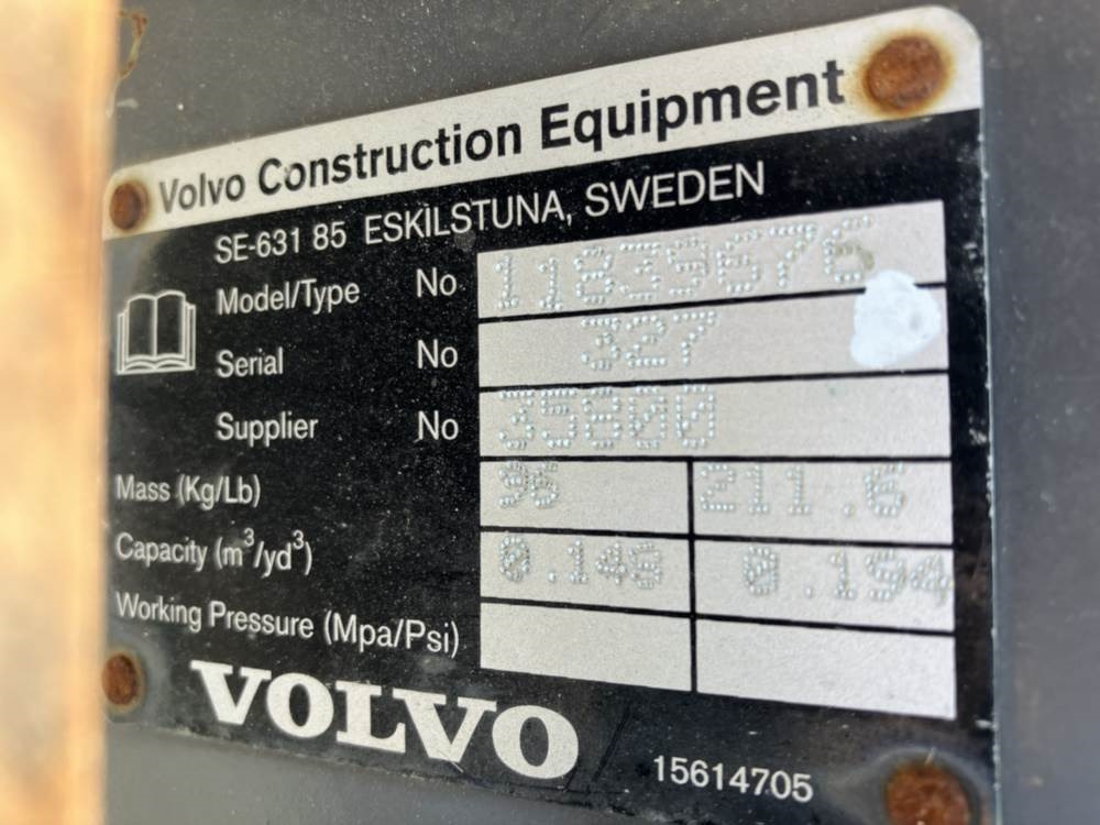 Volvo Tieflöffel mit Zähnen - Retroexcavadora: foto 5 Volvo Tieflöffel mit Zähnen - Retroexcavadora: foto 5