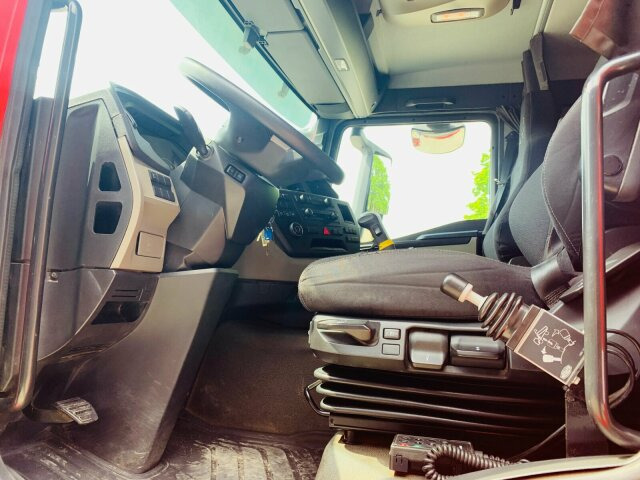 MAN TGS 18.510 4x4 SZM - Kipphyd. Blatt Luft Pritard - Cabeza tractora: foto 4 MAN TGS 18.510 4x4 SZM - Kipphyd. Blatt Luft Pritard - Cabeza tractora: foto 4