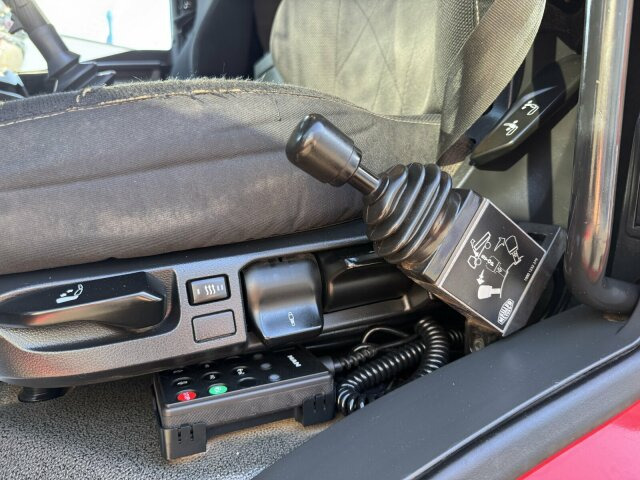 MAN TGS 18.510 4x4 SZM - Kipphyd. Blatt Luft Pritard - Cabeza tractora: foto 3 MAN TGS 18.510 4x4 SZM - Kipphyd. Blatt Luft Pritard - Cabeza tractora: foto 3