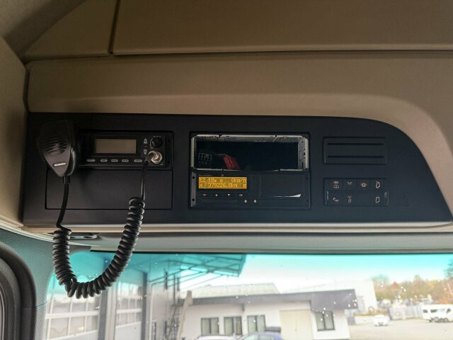 Mercedes-Benz ACTROS 1846 4x4 HAD Euro 6 Kipphydraulik - Cabeza tractora: foto 4 Mercedes-Benz ACTROS 1846 4x4 HAD Euro 6 Kipphydraulik - Cabeza tractora: foto 4