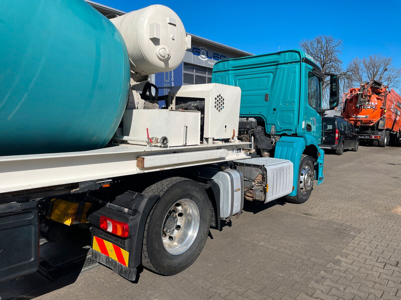Mercedes-Benz Antos 2136 4x2 SZM Retarder Kipphyd. *Betonaufl. - Cabeza tractora: foto 3 Mercedes-Benz Antos 2136 4x2 SZM Retarder Kipphyd. *Betonaufl. - Cabeza tractora: foto 3