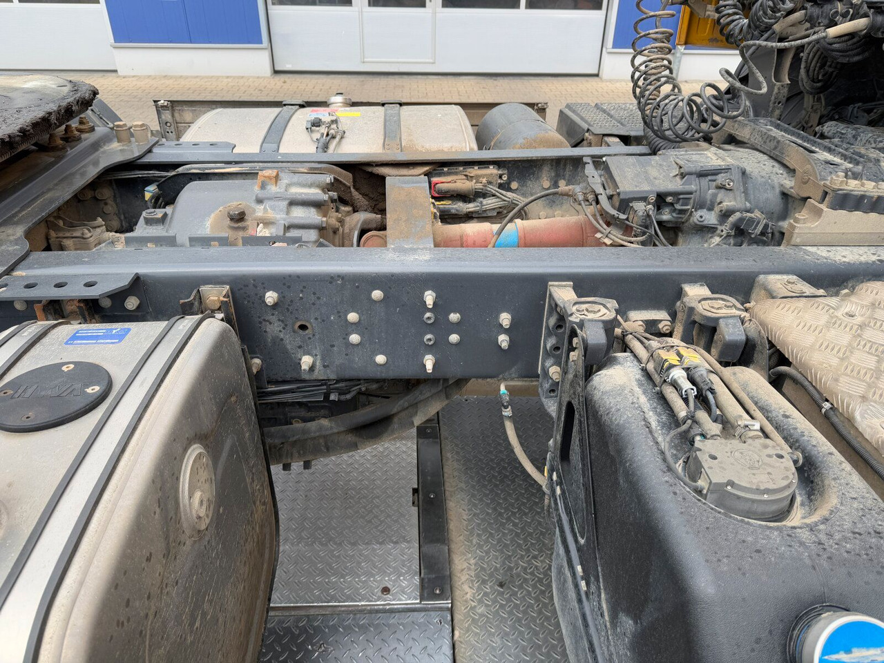 Cabeza tractora Scania G450 XT 4x4 Euro 6 SZM Kipphydraulik Blatt/ Luft: foto 15