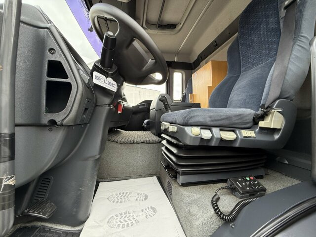 Leasing de MAN TGA 18.360 4x2 HD-Kanalreiniger ASSMANN 6500 L MAN TGA 18.360 4x2 HD-Kanalreiniger ASSMANN 6500 L: foto 13 Leasing de MAN TGA 18.360 4x2 HD-Kanalreiniger ASSMANN 6500 L MAN TGA 18.360 4x2 HD-Kanalreiniger ASSMANN 6500 L: foto 13