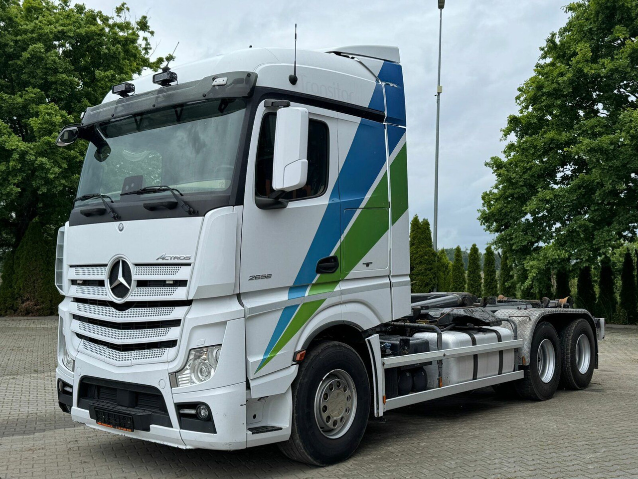Mercedes-Benz ACTROS 2658 6x2 Abrollkipper MEILLER RK 26.67K - Camión multibasculante: foto 2 Mercedes-Benz ACTROS 2658 6x2 Abrollkipper MEILLER RK 26.67K - Camión multibasculante: foto 2