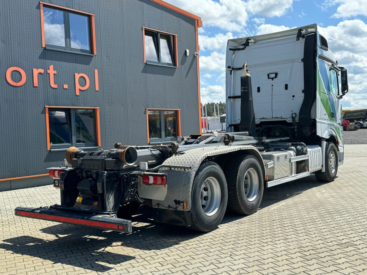 Mercedes-Benz ACTROS 2658 6x2 Abrollkipper MEILLER RK 26.67K - Camión multibasculante: foto 5 Mercedes-Benz ACTROS 2658 6x2 Abrollkipper MEILLER RK 26.67K - Camión multibasculante: foto 5