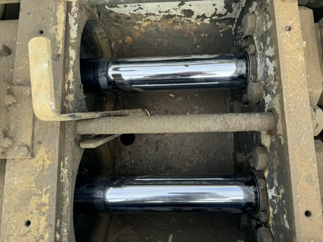 Mercedes-Benz ACTROS 3240 8x4 Betonpumpe PUTZMEISTER BSF 42 M - Bomba de hormigón: foto 4 Mercedes-Benz ACTROS 3240 8x4 Betonpumpe PUTZMEISTER BSF 42 M - Bomba de hormigón: foto 4