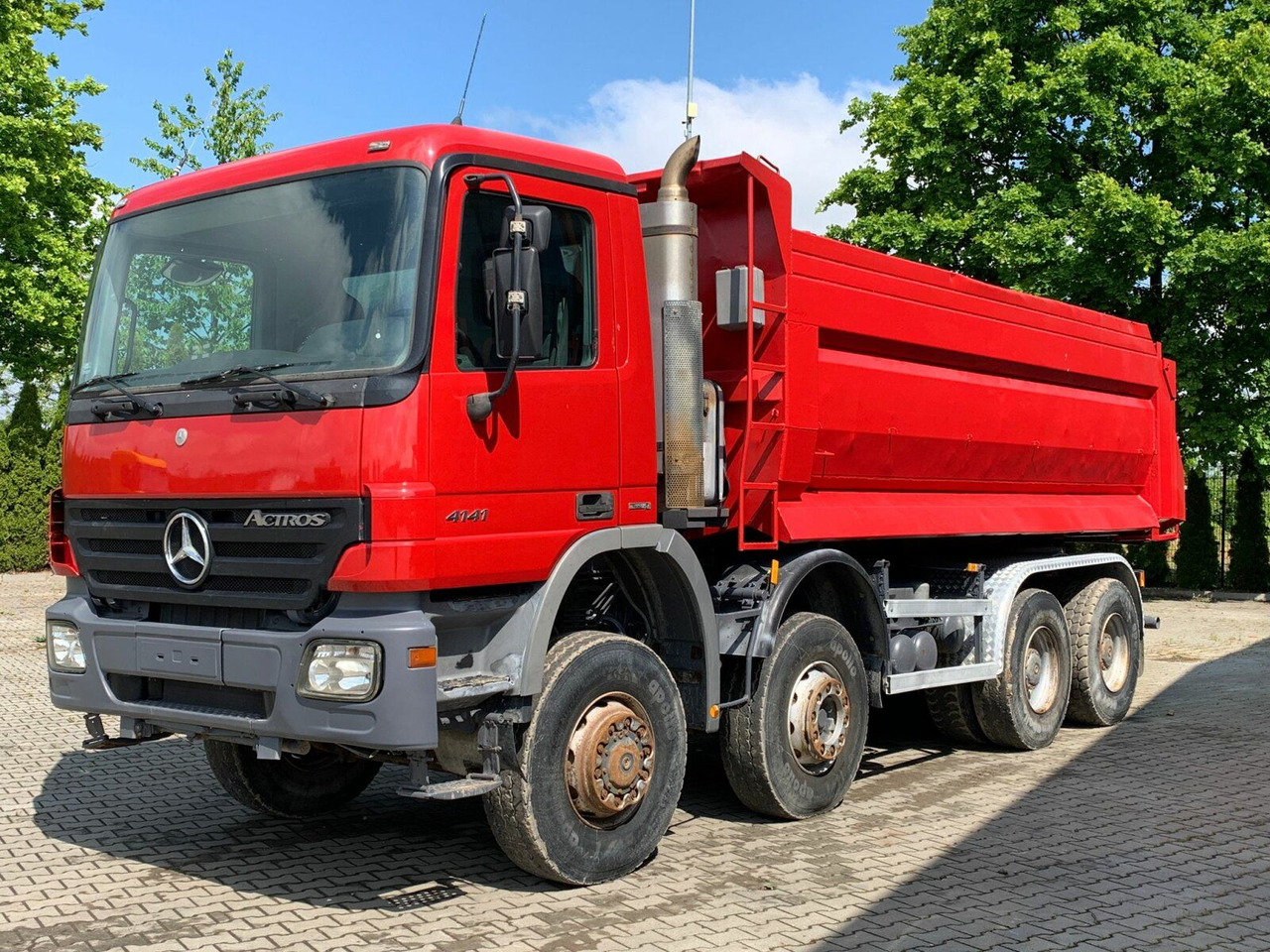 Mercedes-Benz ACTROS 4141 EURO4 8x8 Muldenkipper - Camión volquete: foto 2 Mercedes-Benz ACTROS 4141 EURO4 8x8 Muldenkipper - Camión volquete: foto 2