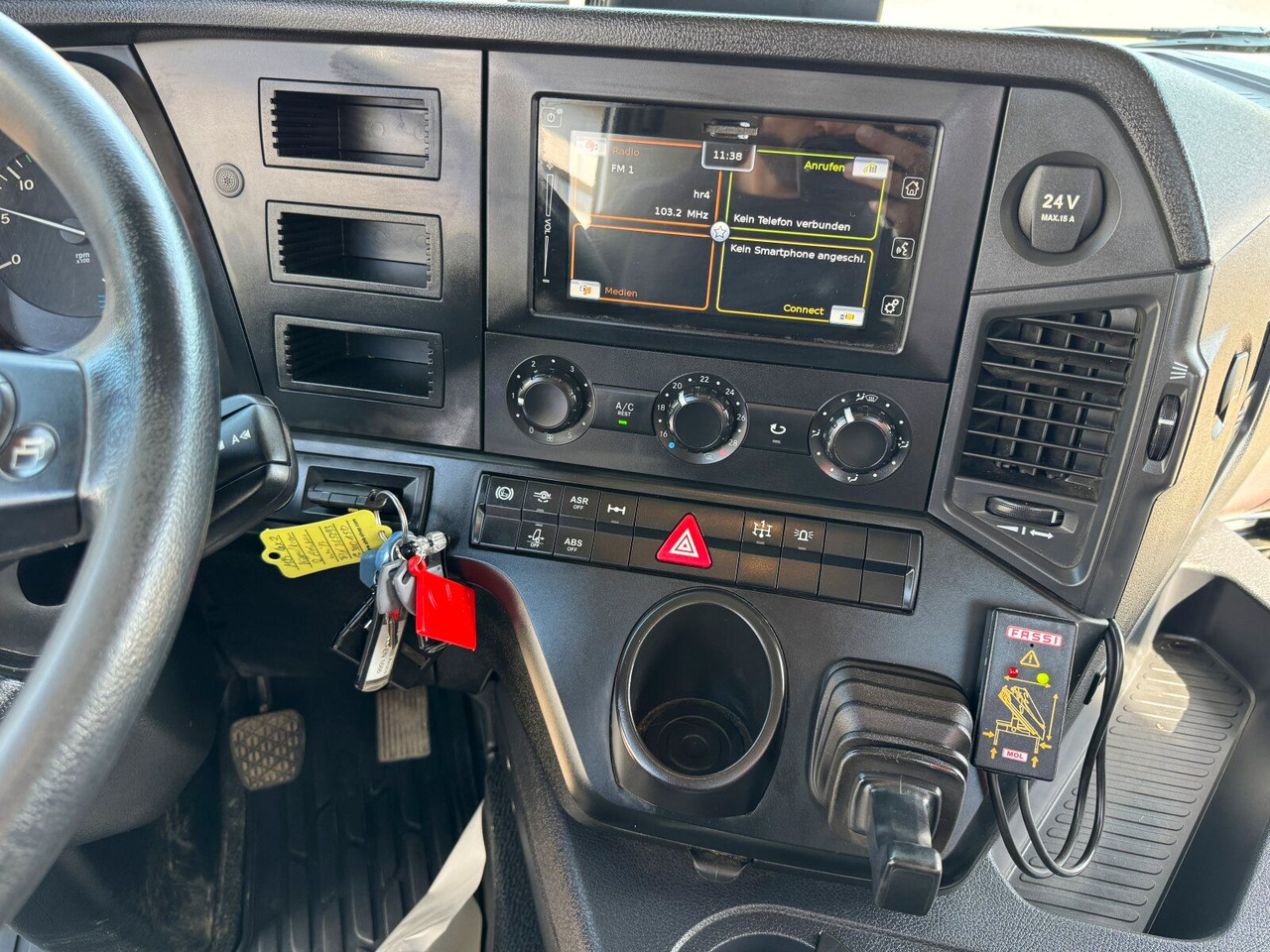 Camión volquete, Camión grúa Mercedes-Benz AROCS 1832 4x2 Euro 6 Kipper Kran FASSI F120FB: foto 24