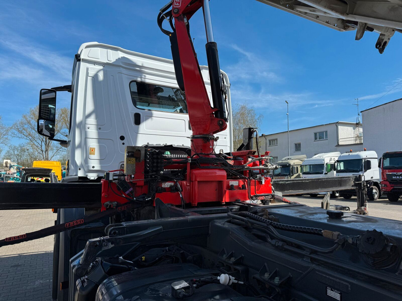 Camión volquete, Camión grúa Mercedes-Benz AROCS 1832 4x2 Euro 6 Kipper Kran FASSI F120FB: foto 10