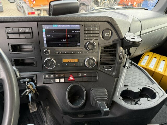 Mercedes-Benz AROCS 3251 8x4 Putzmeister BSF 46-5.16 HLS - Bomba de hormigón: foto 3 Mercedes-Benz AROCS 3251 8x4 Putzmeister BSF 46-5.16 HLS - Bomba de hormigón: foto 3