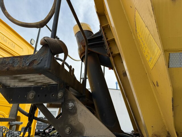 Reisch RHKS-3-SR07 Kippauflieger 3 Achse - Semirremolque volquete: foto 2 Reisch RHKS-3-SR07 Kippauflieger 3 Achse - Semirremolque volquete: foto 2