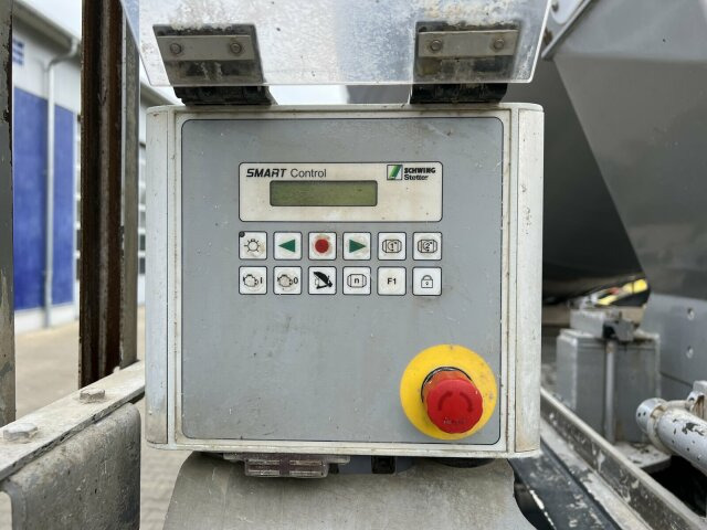 Schwing Stetter Betonmischer Auflieger 10 m³ - Semirremolque hormigonera: foto 5 Schwing Stetter Betonmischer Auflieger 10 m³ - Semirremolque hormigonera: foto 5