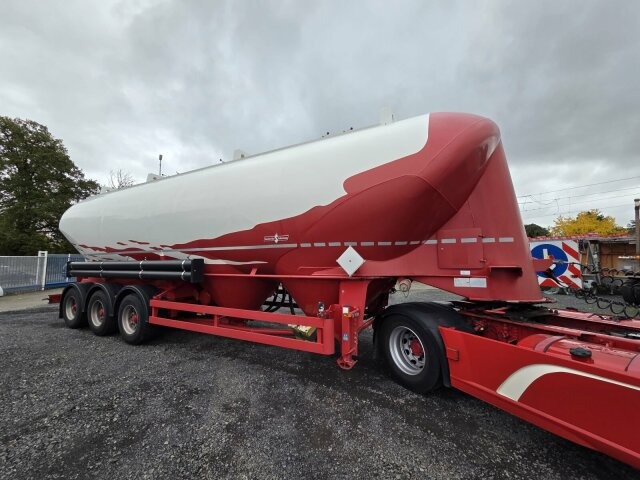 Spitzer SF 2754 / 4P liegend Silo 55 m3 - Semirremolque silo: foto 1 Spitzer SF 2754 / 4P liegend Silo 55 m3 - Semirremolque silo: foto 1