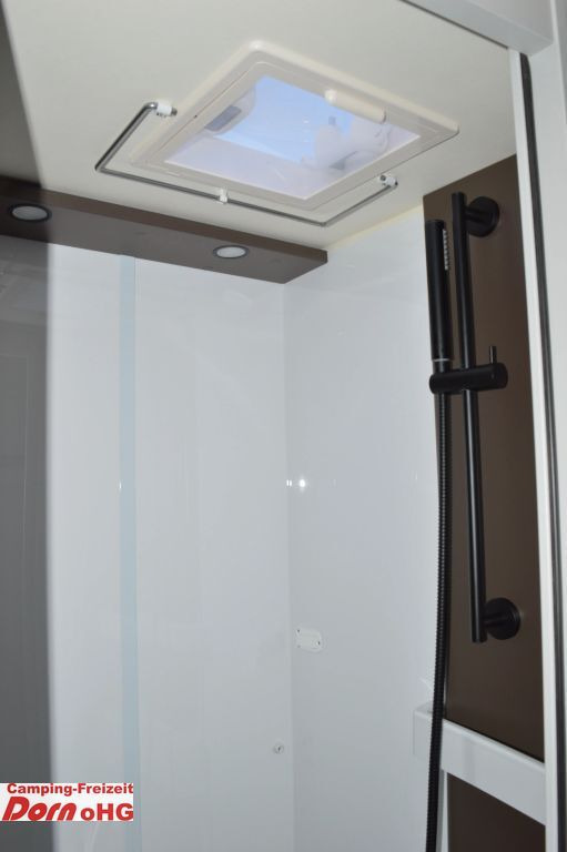 Autocaravana perfilada Bürstner B66 690 TD Funktionsdoppelboden: foto 24 Autocaravana perfilada Bürstner B66 690 TD Funktionsdoppelboden: foto 24