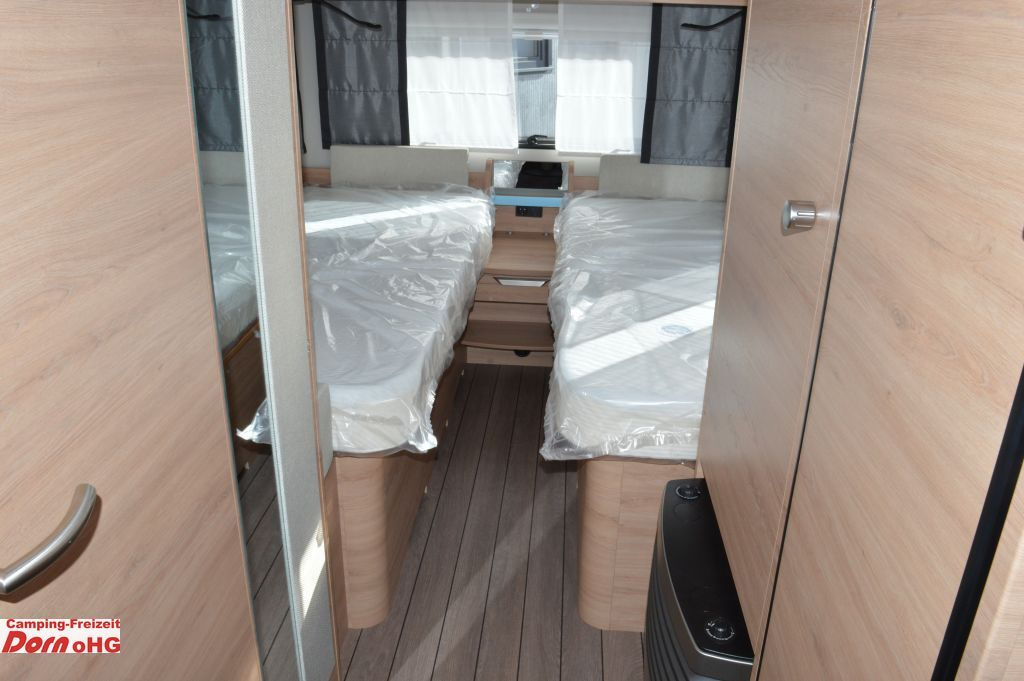 Caravana Knaus Südwind 540 UE Black Selection Elektrische Fußbo: foto 9